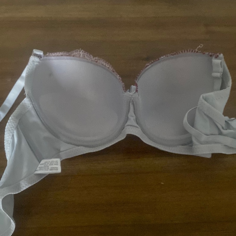PINK laced bra